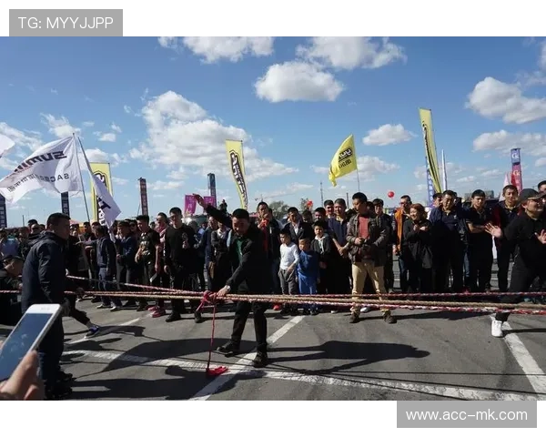 “速度的狂欢：每一圈都令人振奋”，速度 v